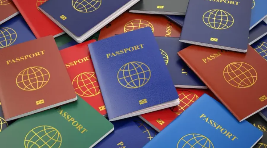 Pasaporte ahora ocupa el puesto 26 en el Índice de Pasaportes Henley 2026, otorgando acceso sin visa a 148 países, incluidos Bulgaria, Camboya, Islas Caimán y El Salvador.